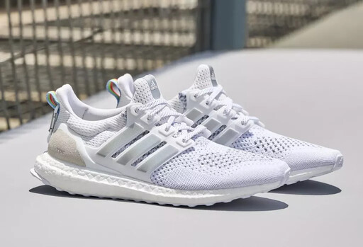 全新台北城市限定 ULTRABOOST TAIPEI 鞋款