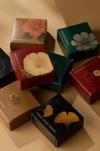TASTE by MMHG X CNFlower聯名中秋禮盒限量上市 林泉、凌宗湧跨界打造《秋日花境 Blooming Space》花茶系月餅新美學