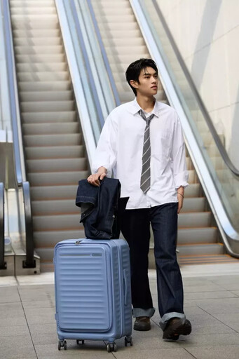 旅行如走伸展台！American Tourister秋冬流行時尚搭配指南 MAXIVO 全新尺寸登場