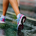 選錯防水運動鞋雨天變落湯雞？4招教妳秒變達人！