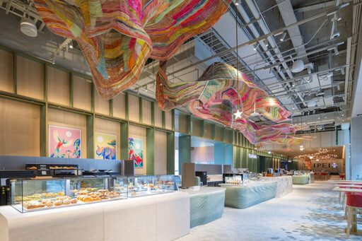 全台最大！總面積超過1,000坪！「星巴克典藏DREAM PLAZA台北」開幕