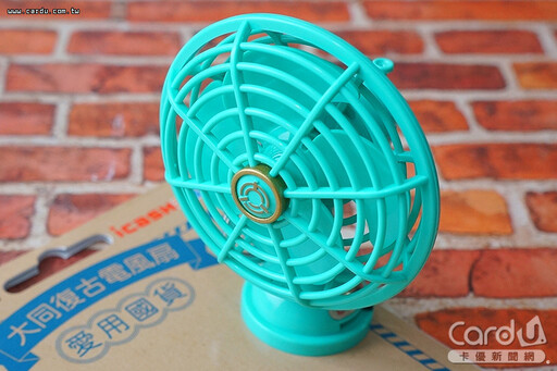 打開大同寶寶卡歷史 新款愛金卡搖頭晃腦
