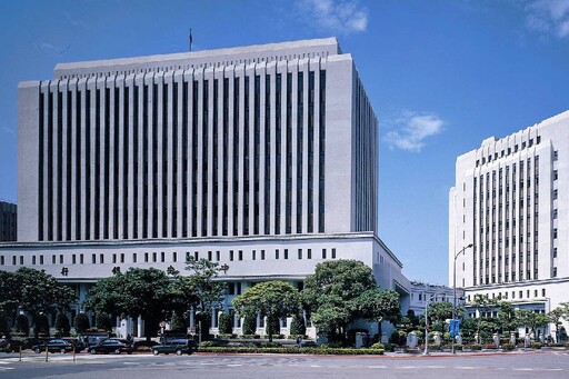 央行決策出爐利率不變 永慶房屋：第七波管制已見成效