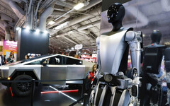 忙著助選？「Optimus」計劃延後！ 馬斯克：「類人型機器人」明年才會量產