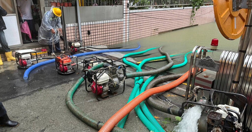 凱米颱風席捲全台 全國停電逾70萬戶停水5.5萬戶