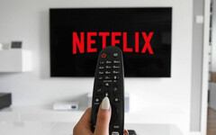 美股17日收紅 Netflix股價大漲11%創新高