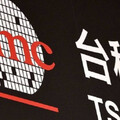 股災逢低加碼台積電！ 董座魏哲家4月出手20張