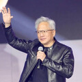 黃仁勳旋風抵台！專機停松山6天 豪擲6.5萬機場費