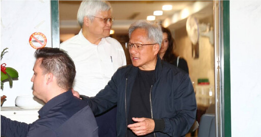 17日行程聲東擊西 黃仁勳談中東訂單恐被走私「這樣回」