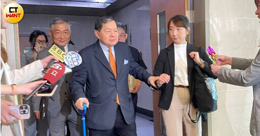 徐旭東曝黃仁勳談話 遠銀AI數位要「加強再加強」