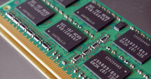 美光財測大上修+DDR4價飆!台記憶體族群全線紅 南亞科逼近漲停