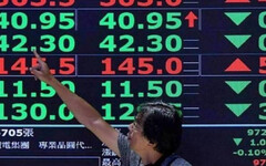 富台指暴跌預警？ 台股明開盤恐崩逾1600點