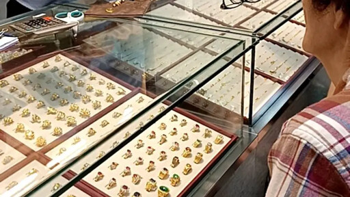 金價像跳樓機！他睡醒愣「蒸發近200萬」 苦主嘆：心力交瘁