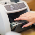 新台幣結束連5貶！今早強彈升破29.9元 最高觸及29.88元