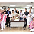 婦幼專責醫院推動多元友善温柔生產 第一例家庭化水中生產寶寶慶滿月