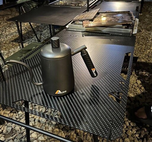 上偉碳纖與ADLiCO攜手量產碳纖維露營桌