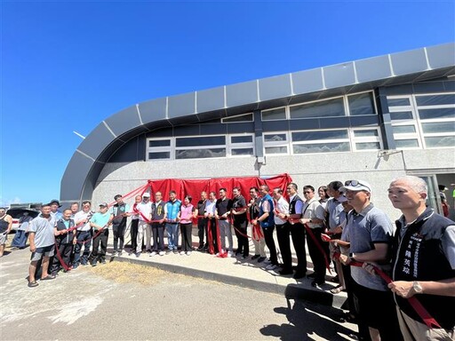 老饕秘境轉型 大甲「松柏漁港生鱻市集」開幕