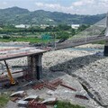 東豐快「鯉魚脊背橋」合攏 盧秀燕：東勢石岡段明年通車