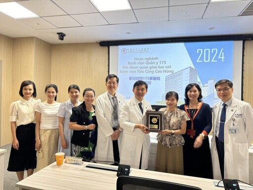 越南175軍醫院團隊回訪小港醫院 深化學習吞嚥照護專業知識