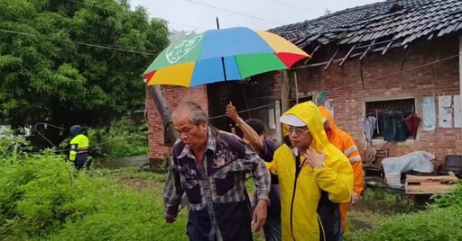 防範凱米大雨 臺南市沙包防水擋板 預防性疏散撤離嚴陣以待