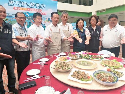 吃牡蠣找產地 東石蚵-營業中熱鬧登場