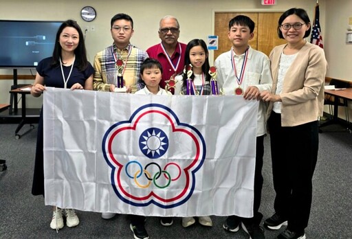 中華台北選手揚威美國國際跳棋賽 張芸瑄奪雙料佳績