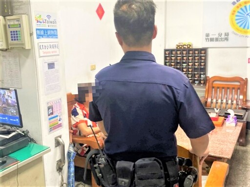 訪友返程迷途 竹園警協助婦人團圓