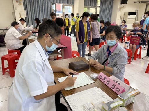 中華民國新聞記者協會 新北市中醫師公會服務里民 舉辦中醫義診 諮詢活動