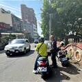 子載父尋車未果 公園警迅速助尋回