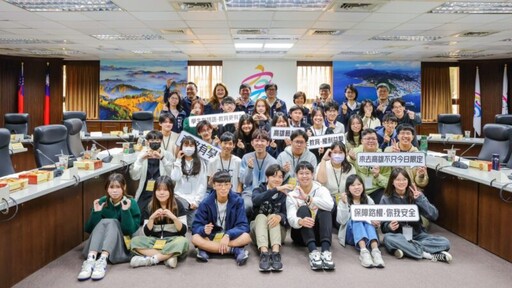 市政有學聲論壇 陳其邁市長勉學子關心市政與環境永續