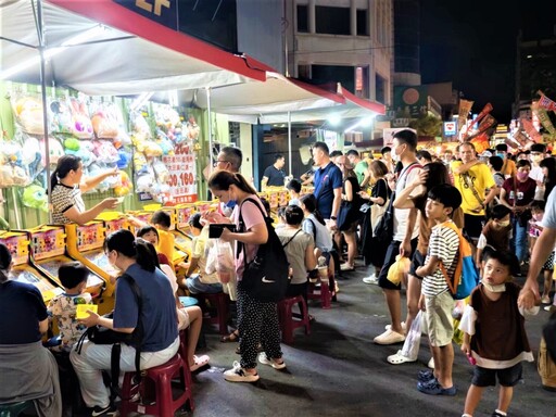 因應春節人潮激增 文化路夜市將提前車輛管制