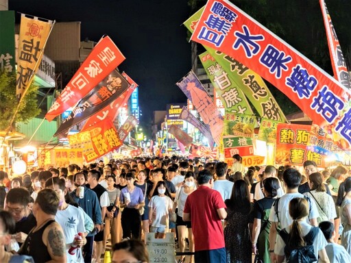 因應春節人潮激增 文化路夜市將提前車輛管制