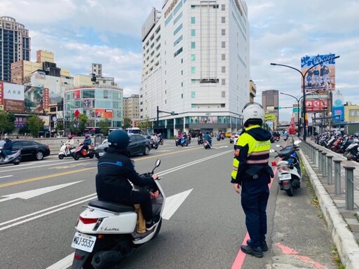 竹市警加強春節疏導 守護民眾交通平安順暢