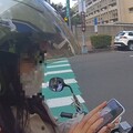 越籍新住民初次獨騎進市區 暖警護送不讓她迷路