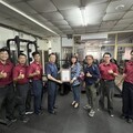 企業捐贈雙向倒蹬機 提升消防員救災體能與安全