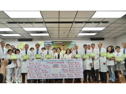 全國首創!屏縣攜手23家醫院推護理人力補助專案 新進護理人員月增收最高6,000元