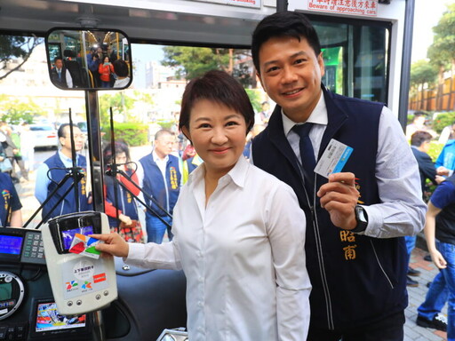 中市交通卡用戶破187萬 23條公車進校園