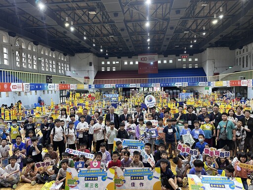 世界機關王台中市賽熱鬧登場 逾500學生活用積木發揮科技力