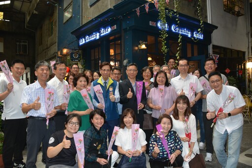 「當媽後都沒好好拍過照」 四分局母親節暖心企劃 打造最美的自信光采