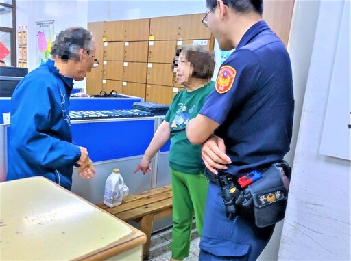 外出購物返家迷途 北興警貼心助老婦聯繫家人