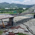 東豐快速道路鯉魚脊背橋完成接合 預計明年通車串聯東勢石岡段