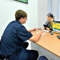詐騙老套再出動 長榮警與行員細心攔阻詐騙