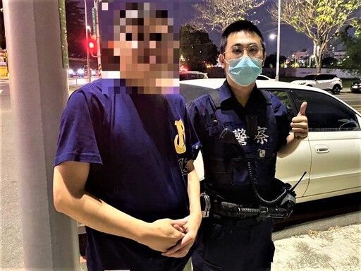 車輛拋錨路中央 南門警即刻救援解困