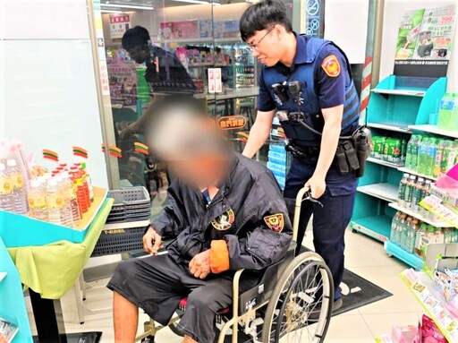 警民同心溫情傳遞 新南警助行動不便老翁返家