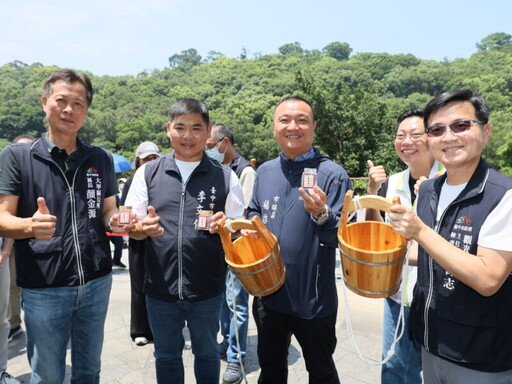 蛇咪龍午慶端午 鐵砧山劍井500瓶午時水秒搶一空