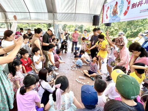 蛇咪龍午慶端午 鐵砧山劍井500瓶午時水秒搶一空