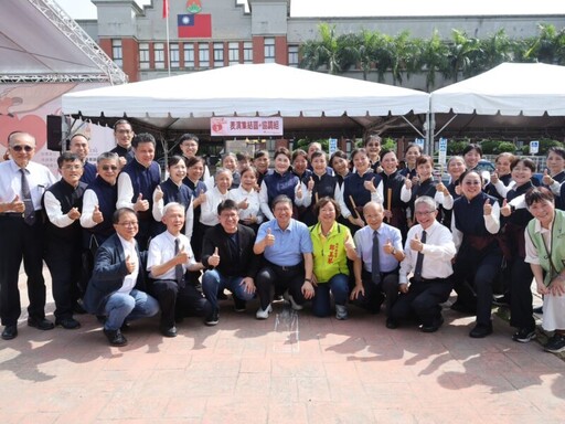 出席慈濟愛心園遊會 楊文科：讓愛傳播照亮社會