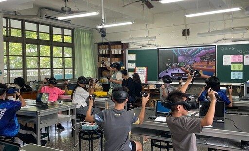高雄大學打造教育元宇宙教室