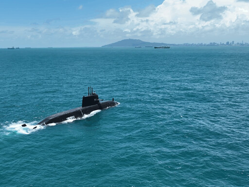 海鯤潛艦「艇體變形」真相大白 台船公司：為高精度聲納設備
