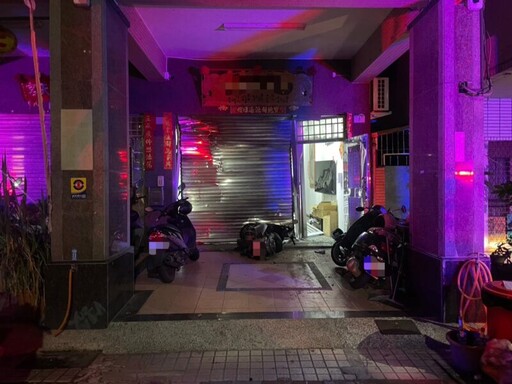 茶行遭持刀闖入攻擊 4人受傷苓雅警方展開追緝